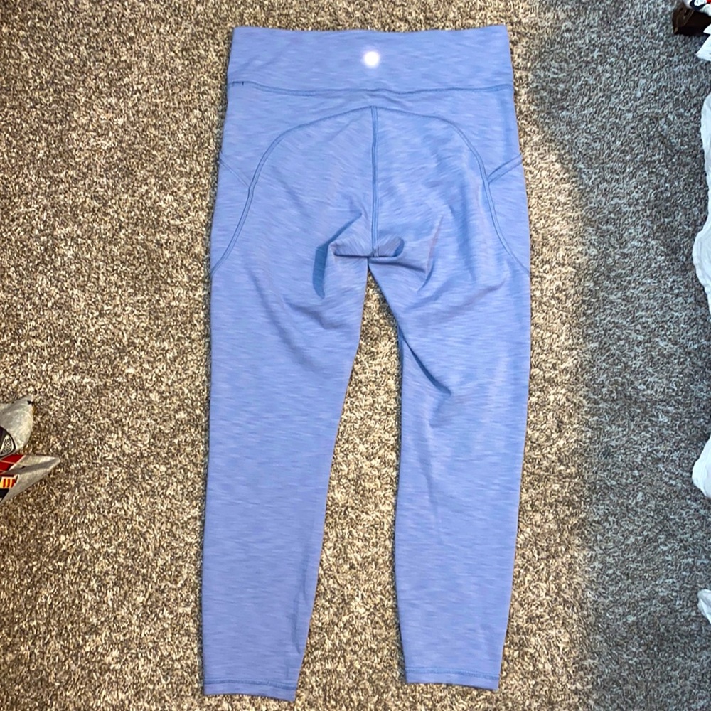 Lululemon legging size 10 Used like new, high rise, light purple color